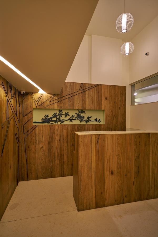 Hotel Atharv Top Rated Business Hotel In Kolhapur Extérieur photo