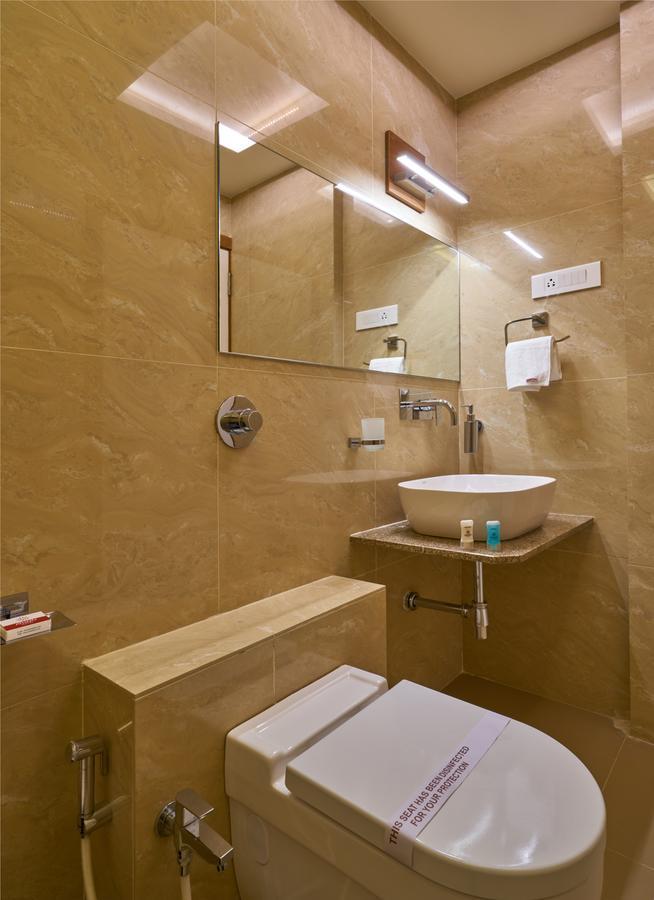 Hotel Atharv Top Rated Business Hotel In Kolhapur Extérieur photo