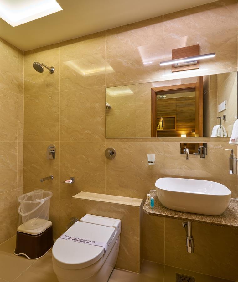 Hotel Atharv Top Rated Business Hotel In Kolhapur Extérieur photo
